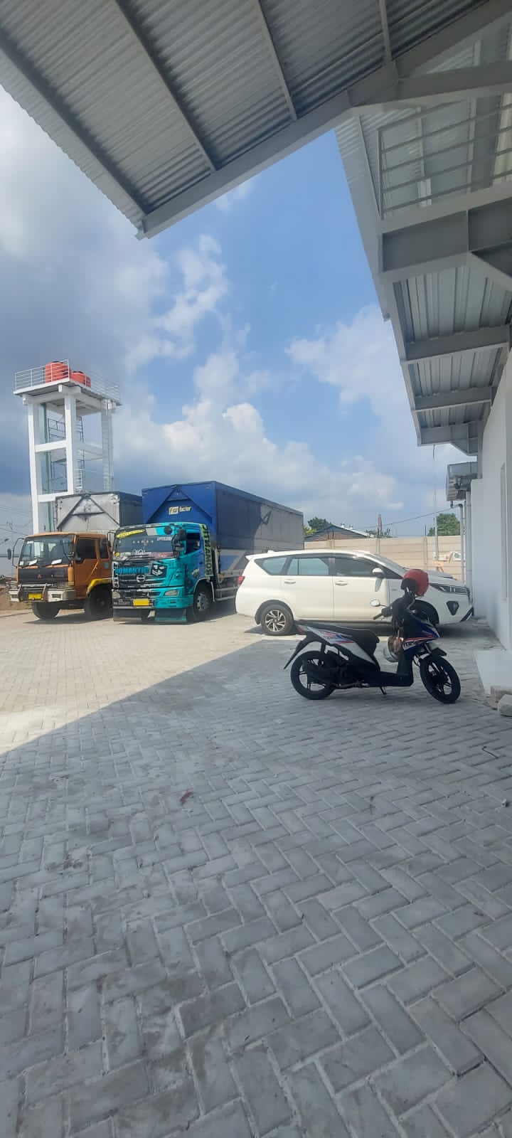 Pemasangan Paving Gudang Garam — dokumentasi 4