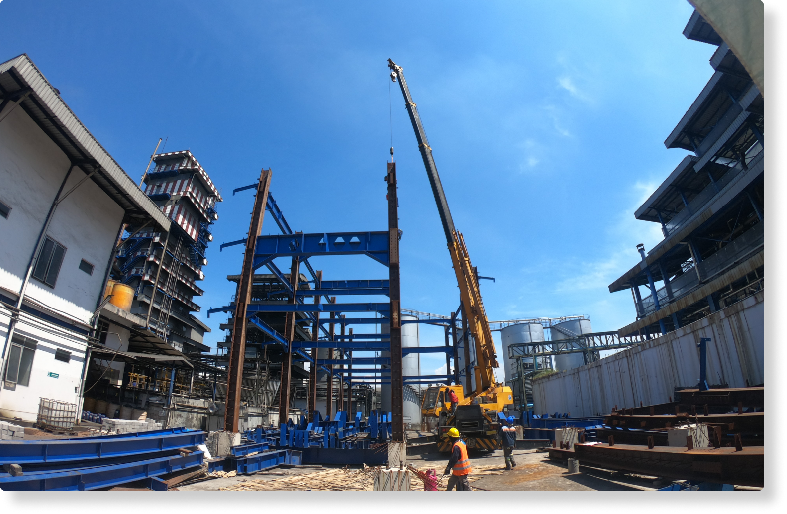 Kilang Minyak 13 Lantai - Refinery Tower — dokumentasi 3