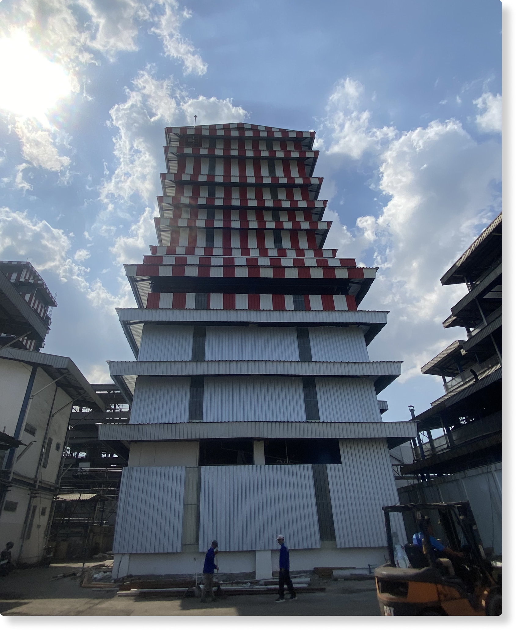 Kilang Minyak 13 Lantai - Refinery Tower — dokumentasi 10