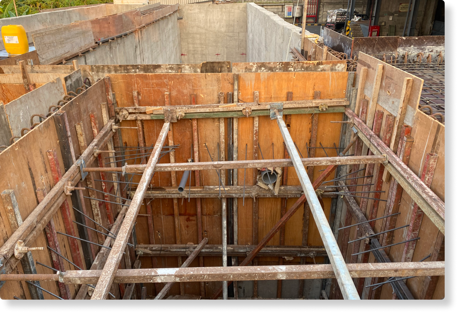 Kolam Limbah Untuk Kilang Minyak (wwtp) - Sidoarjo — dokumentasi 6