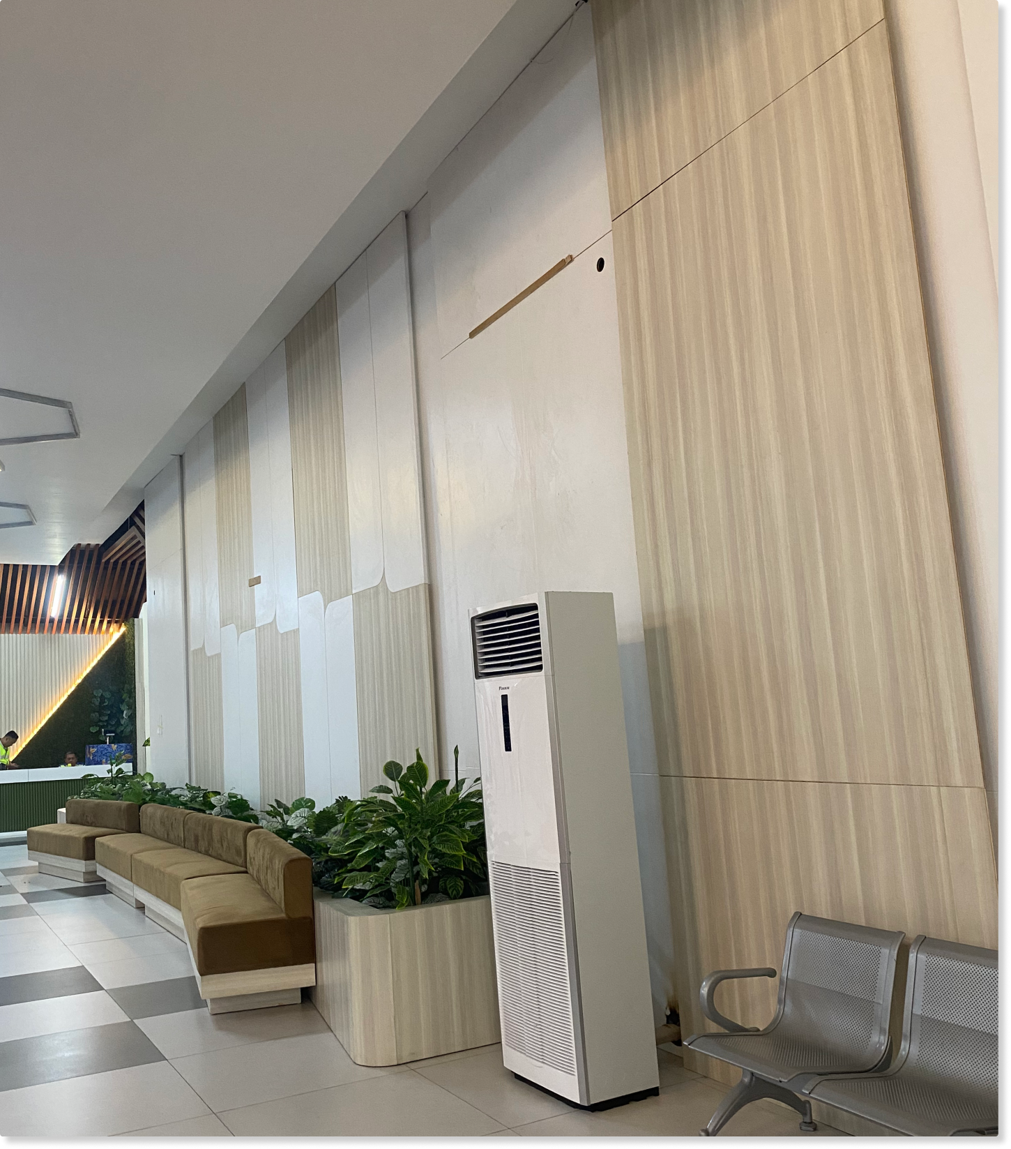 Renovasi Terminal Kedatangan Bandara Udara Abdul Rachman Saleh — dokumentasi 14