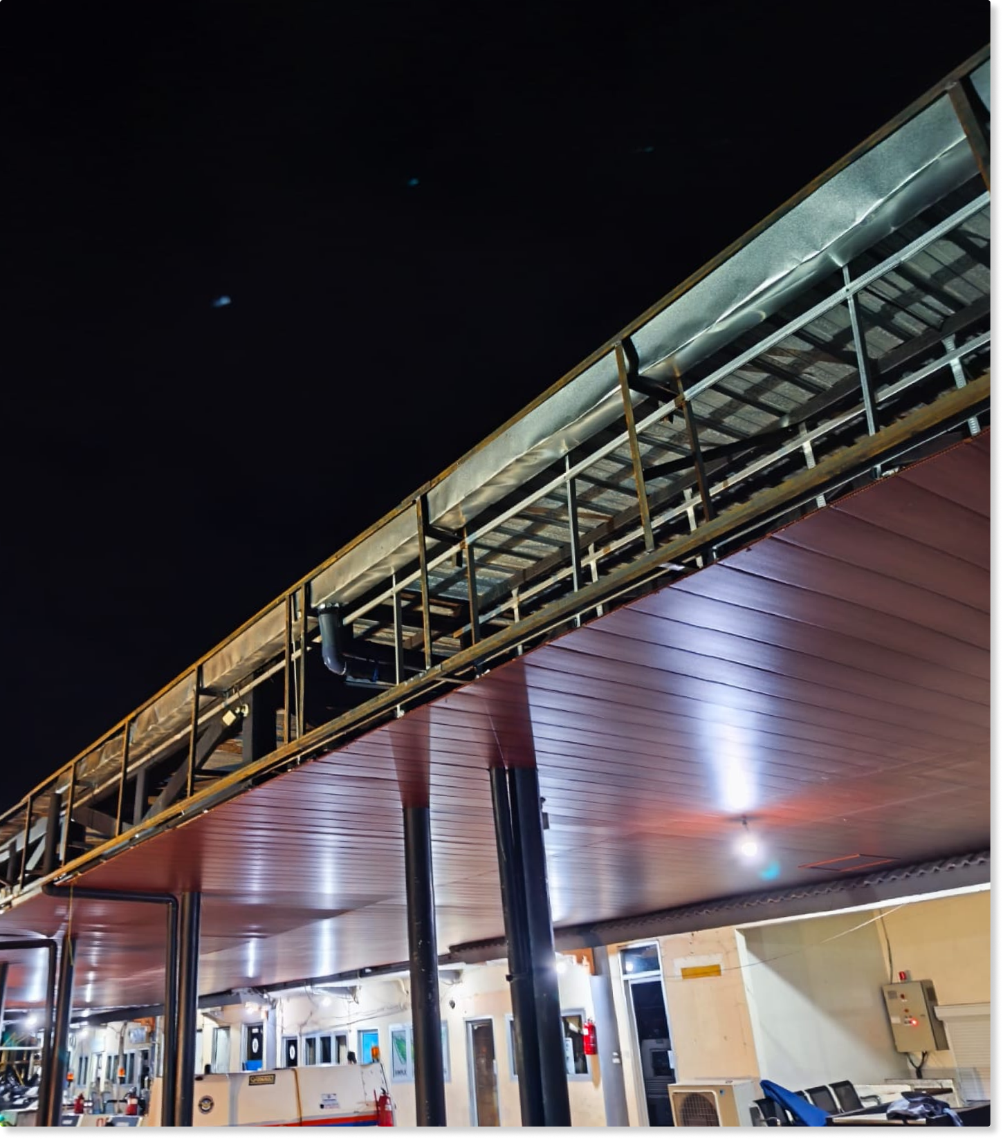 Renovasi Terminal Kedatangan Bandara Udara Abdul Rachman Saleh — dokumentasi 25