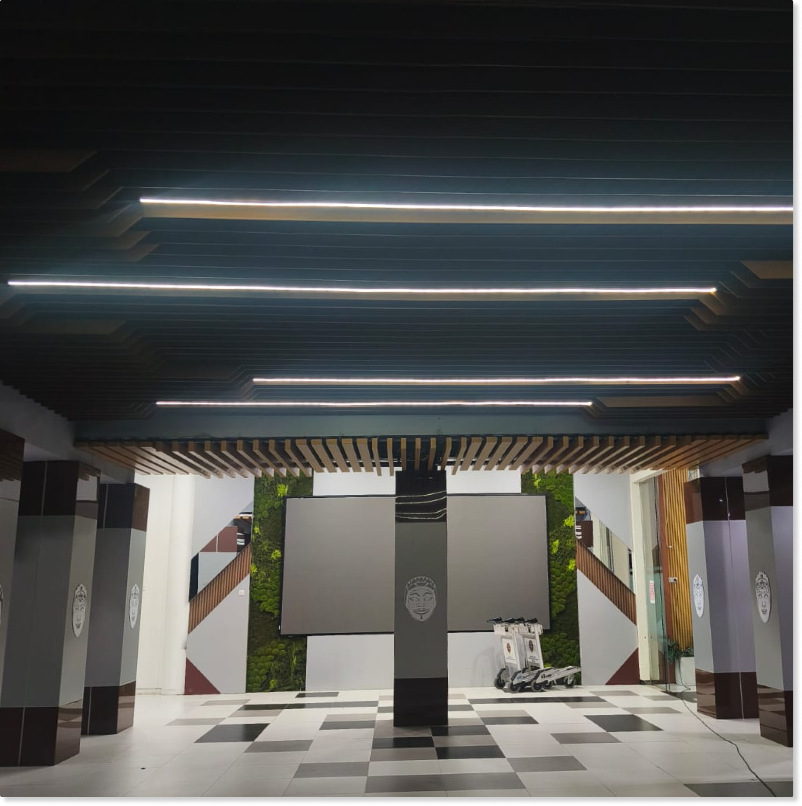 Renovasi Terminal Kedatangan Bandara Udara Abdul Rachman Saleh — dokumentasi 31