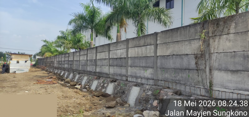 Perataan Tanah & Dinding Penahan – Krian Sidoarjo